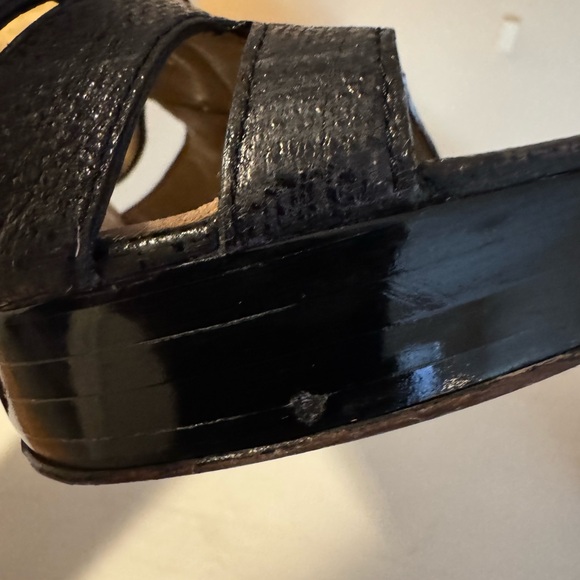 COACH - Picture 6 of 7